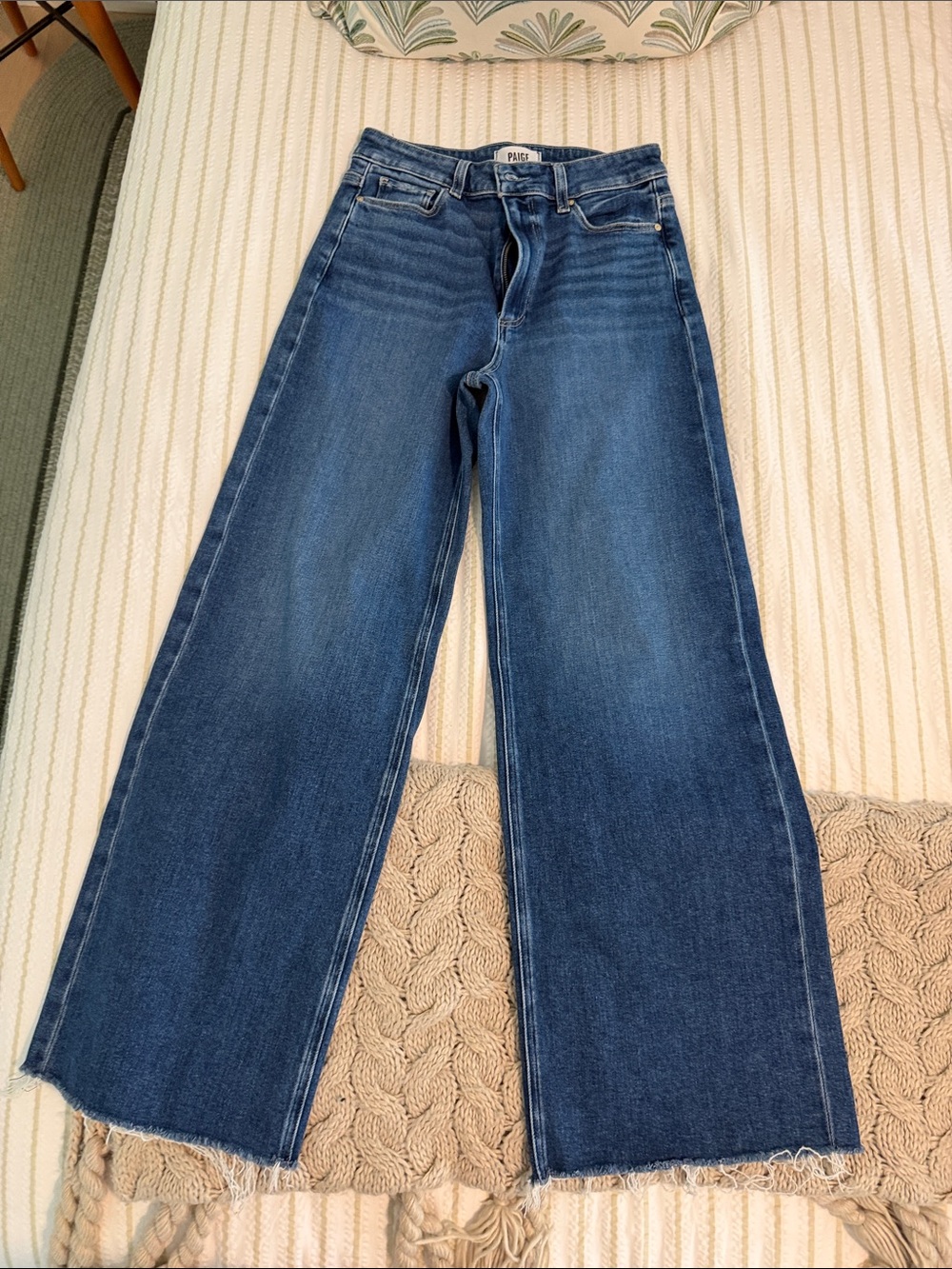 PAIGE Wide-Leg Jeans in Medium Blue Wash with Raw Hem